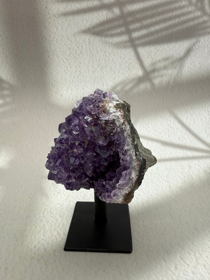 Amethyst mit Calcit