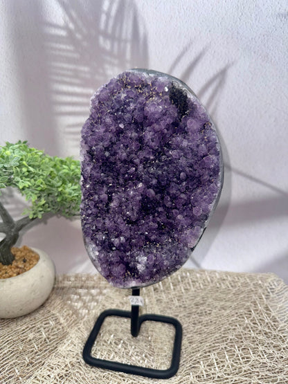 Amethyst auf Ständer I