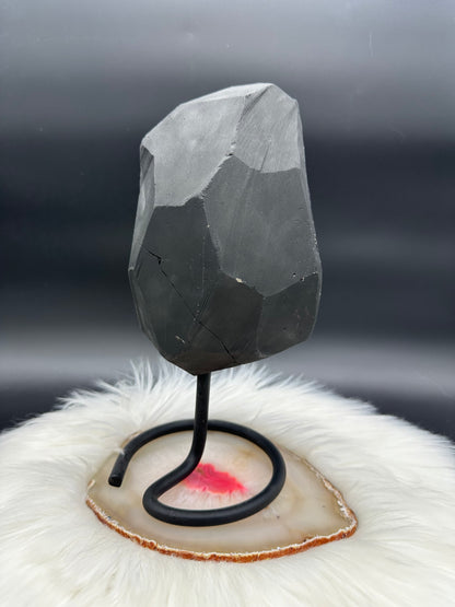 Amethyst auf Ständer IV