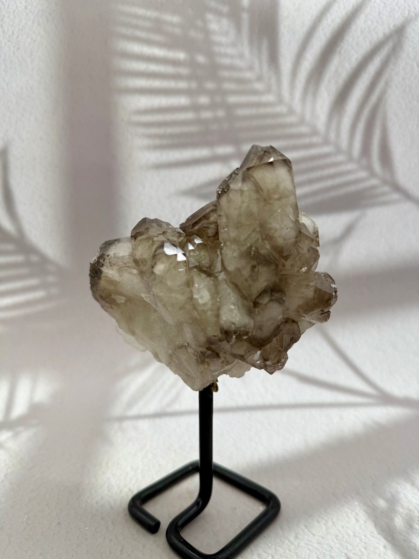 Rauchquarz auf Ständer 1