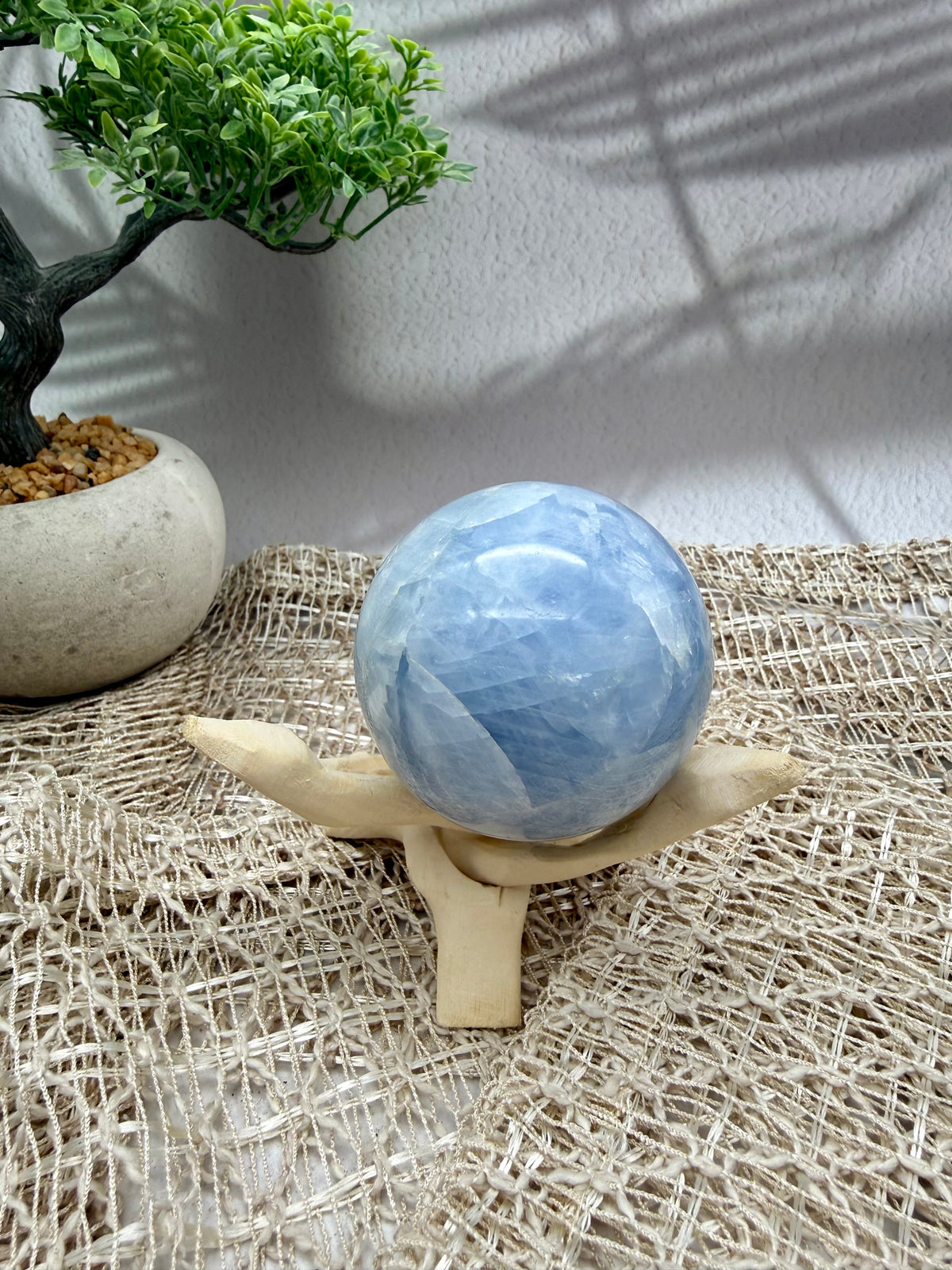 Blaue Calcit Kugel - Klein