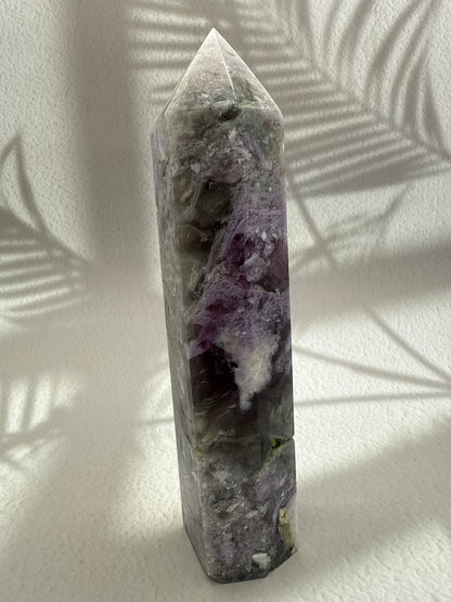 Chevron Amethyst Turm - groß
