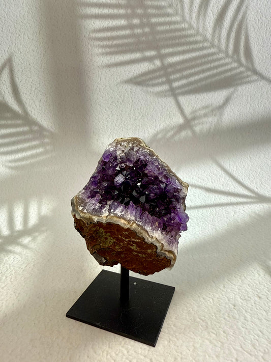 Amethyst Druse auf Ständer VII