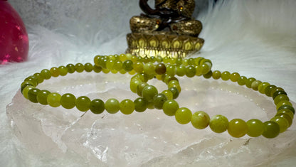 Jade Perlenarmband