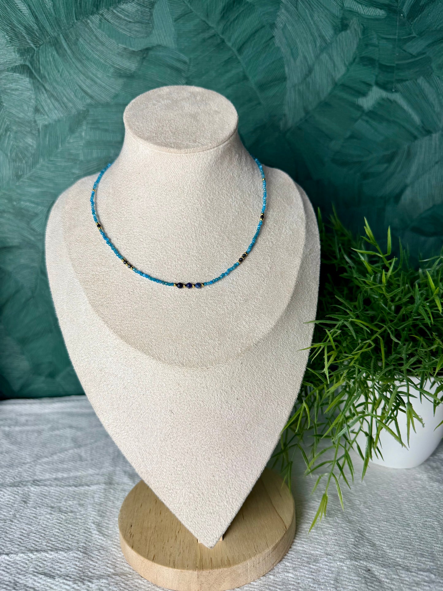 Edelsteinkette „Bleu Céleste“ Apatit & Lapislazuli, 925 Silber, 18K vergoldet