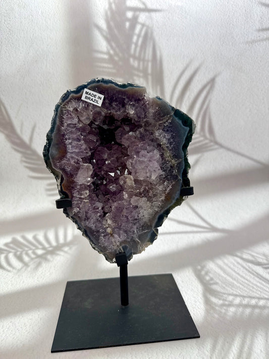 Amethyst auf Ständer