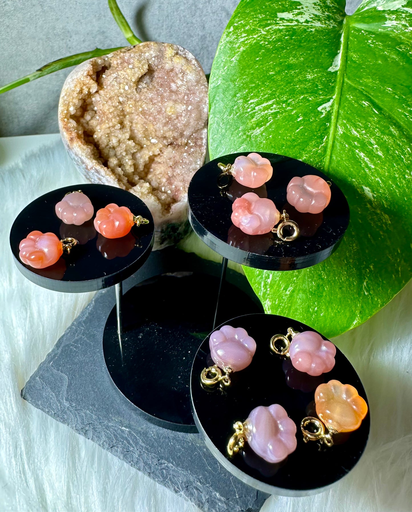 Karneol Pfoten Anhänger Gold