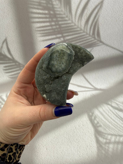 Grün/Grauer Amethyst Mond
