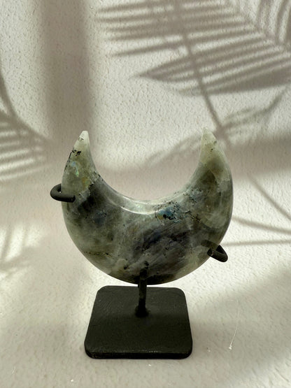 Sunset Labradorit Mond auf Ständer