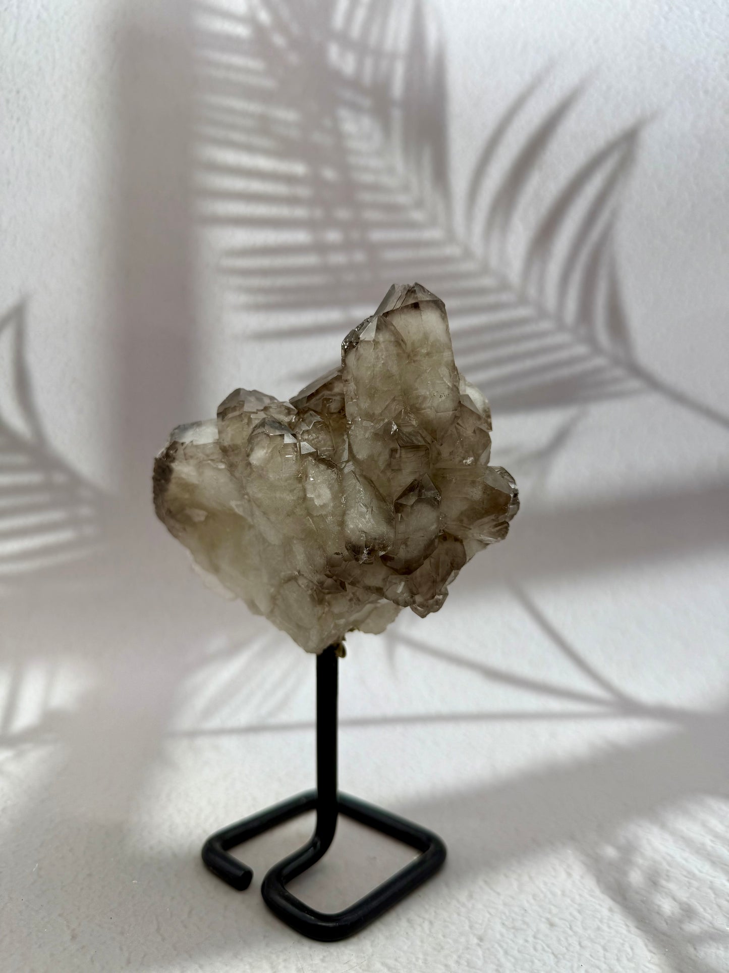 Rauchquarz auf Ständer 1