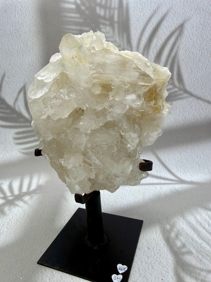 Bergkristall auf Ständer - 3kg