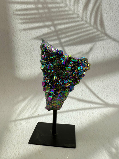 Titaniumquarz auf Ständer 1