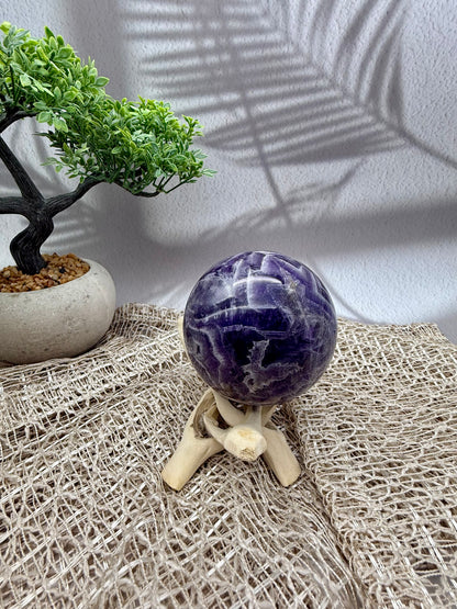 Chevron Amethyst Kugel - II