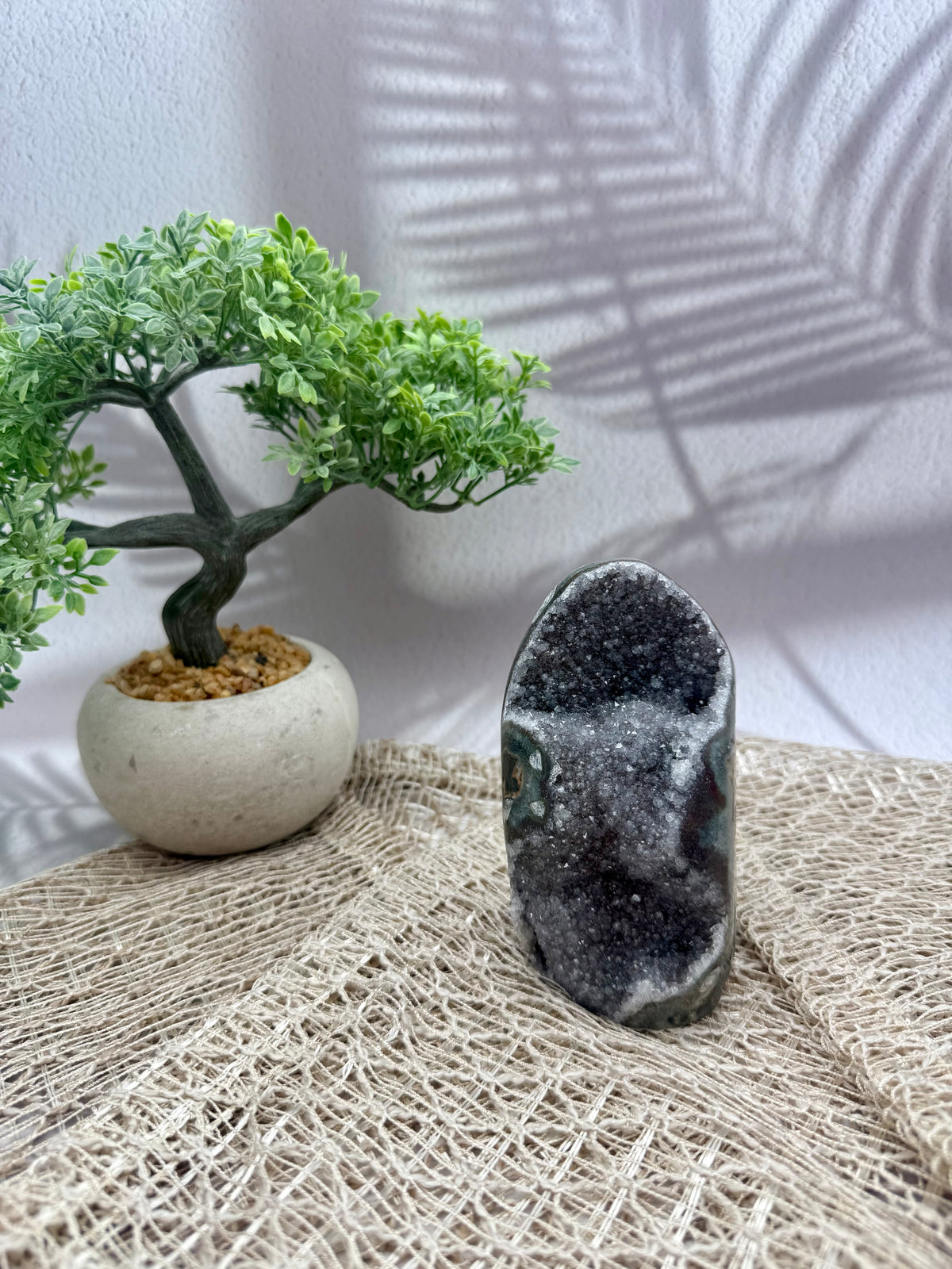 Amethyst Druse - grauviolett