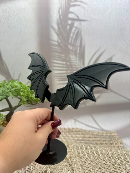 Obsidian Fledermaus Flügel auf Ständer