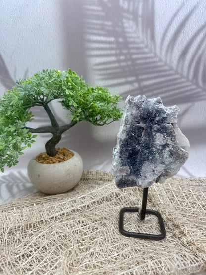 Zeolith auf Ständer - I
