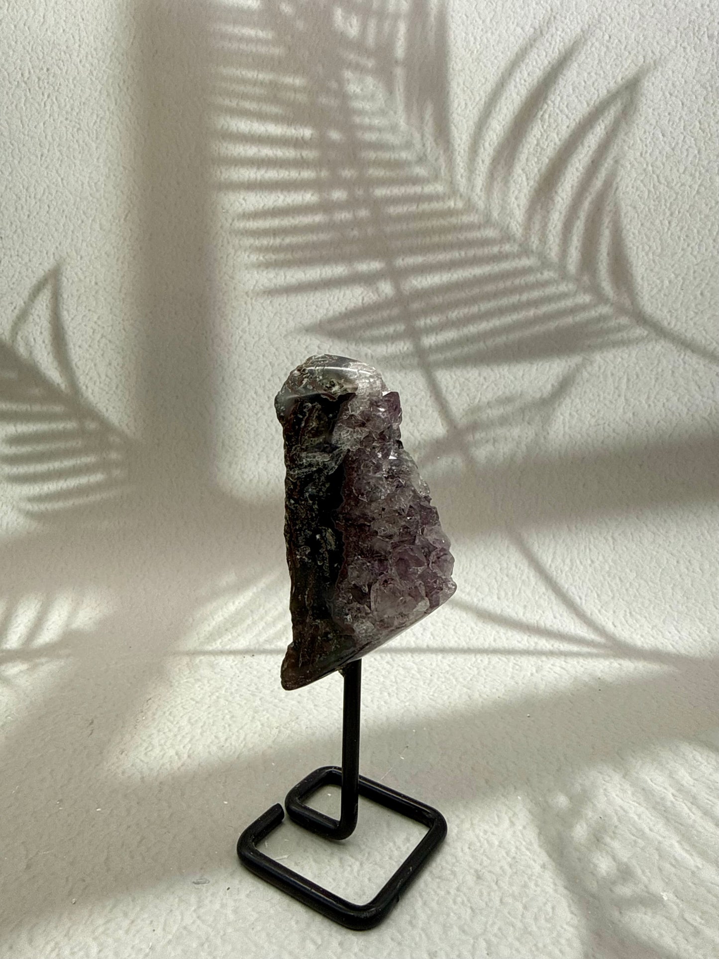 Achat-Amethyst auf Ständer I