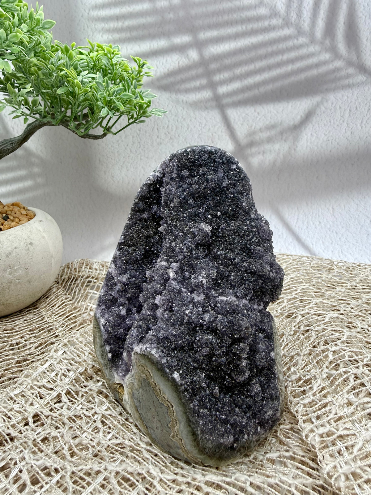 Amethyst Druse - grauviolett II