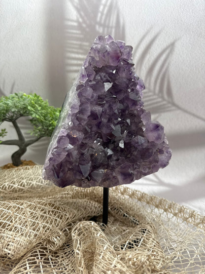 Amethyst auf Ständer - II - 3,3kg