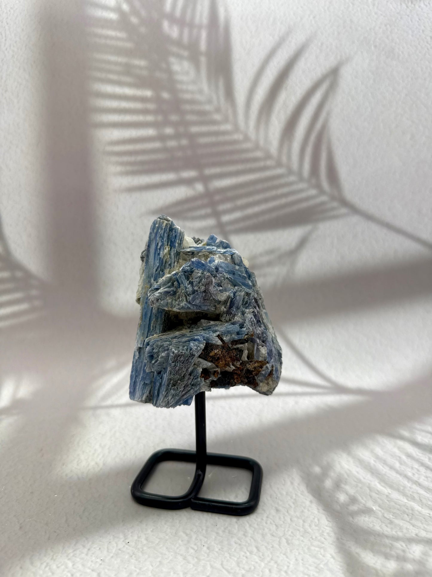 Blauer Kyanit VII