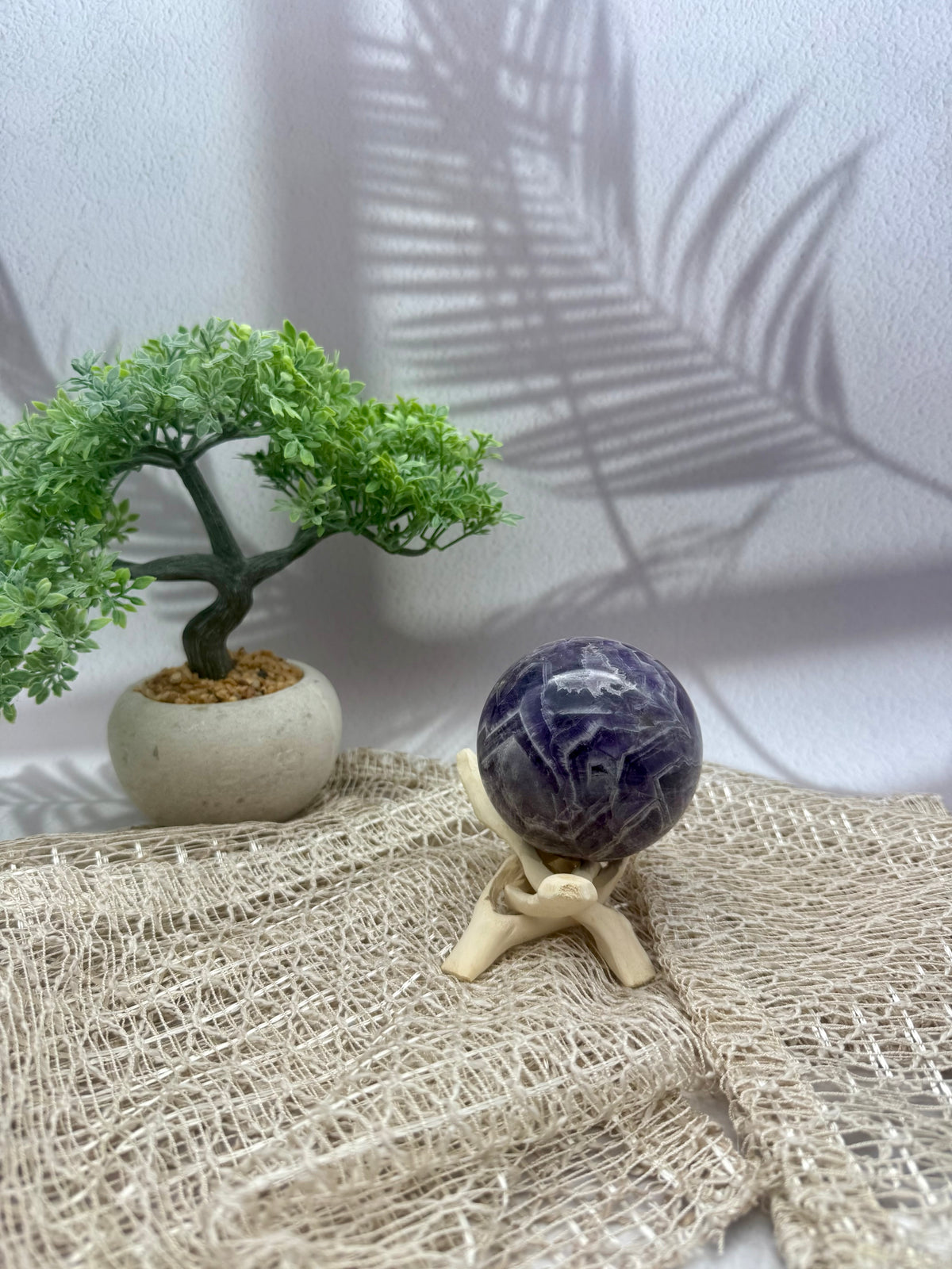 Chevron Amethyst Kugel - II