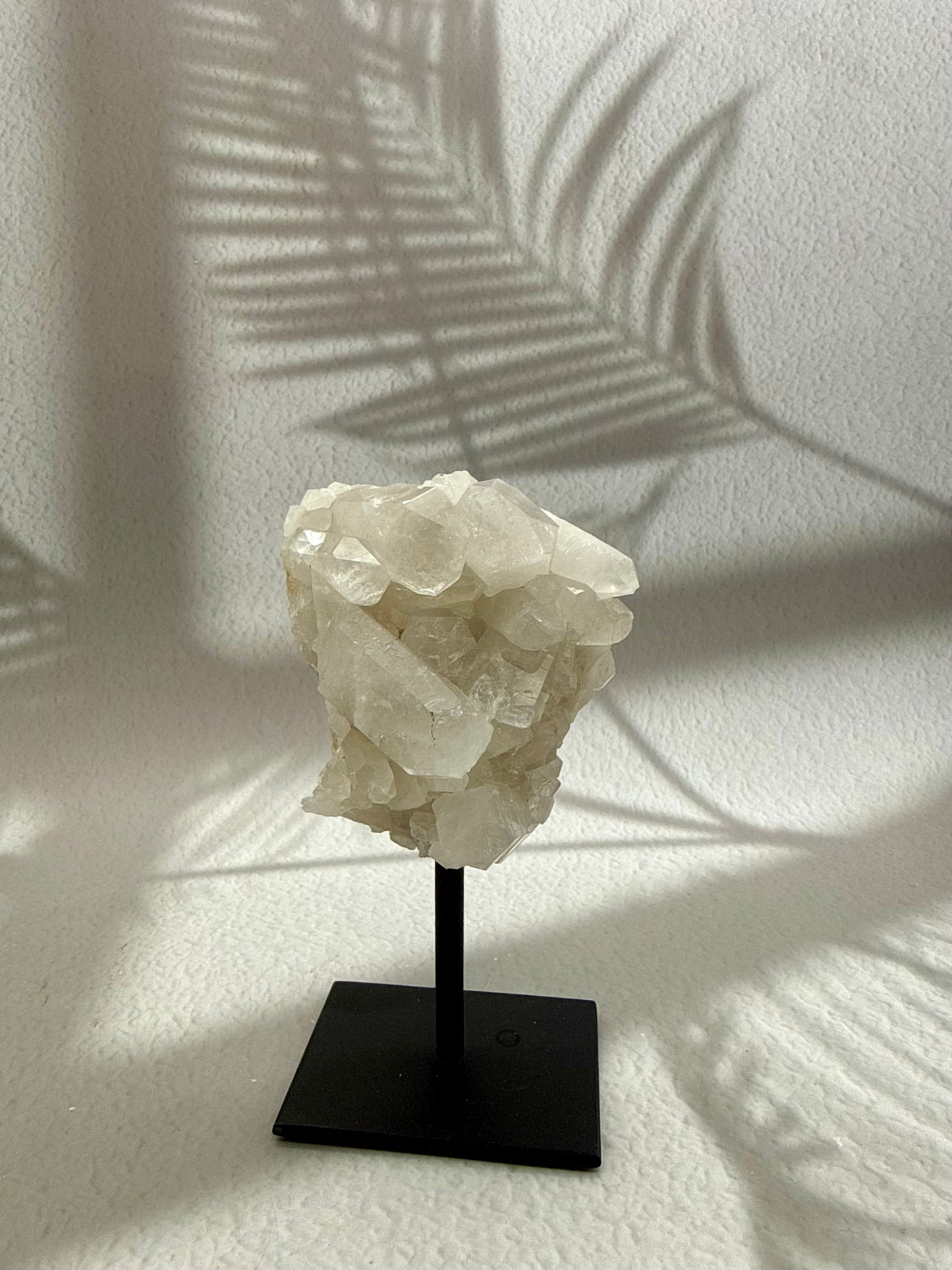 Bergkristall auf Ständer IV