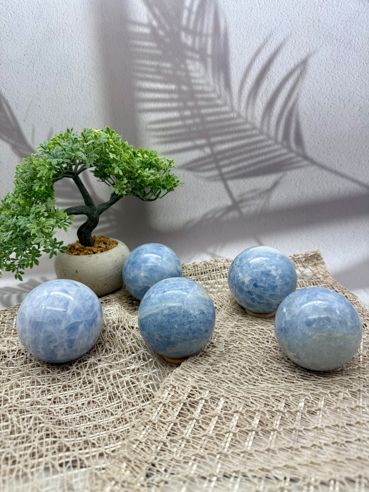 Blaue Calcit Kugel - groß