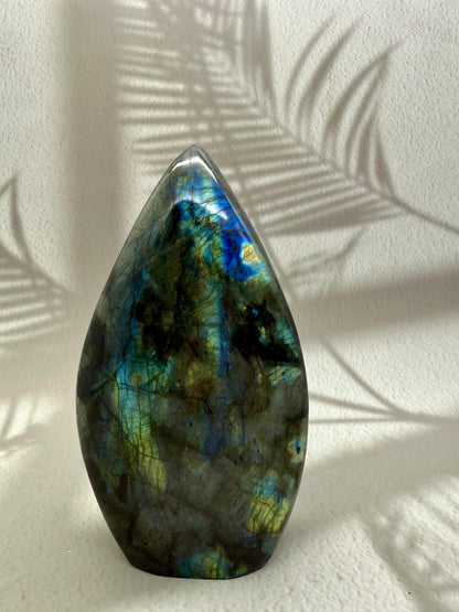 Labradorit Freiform I