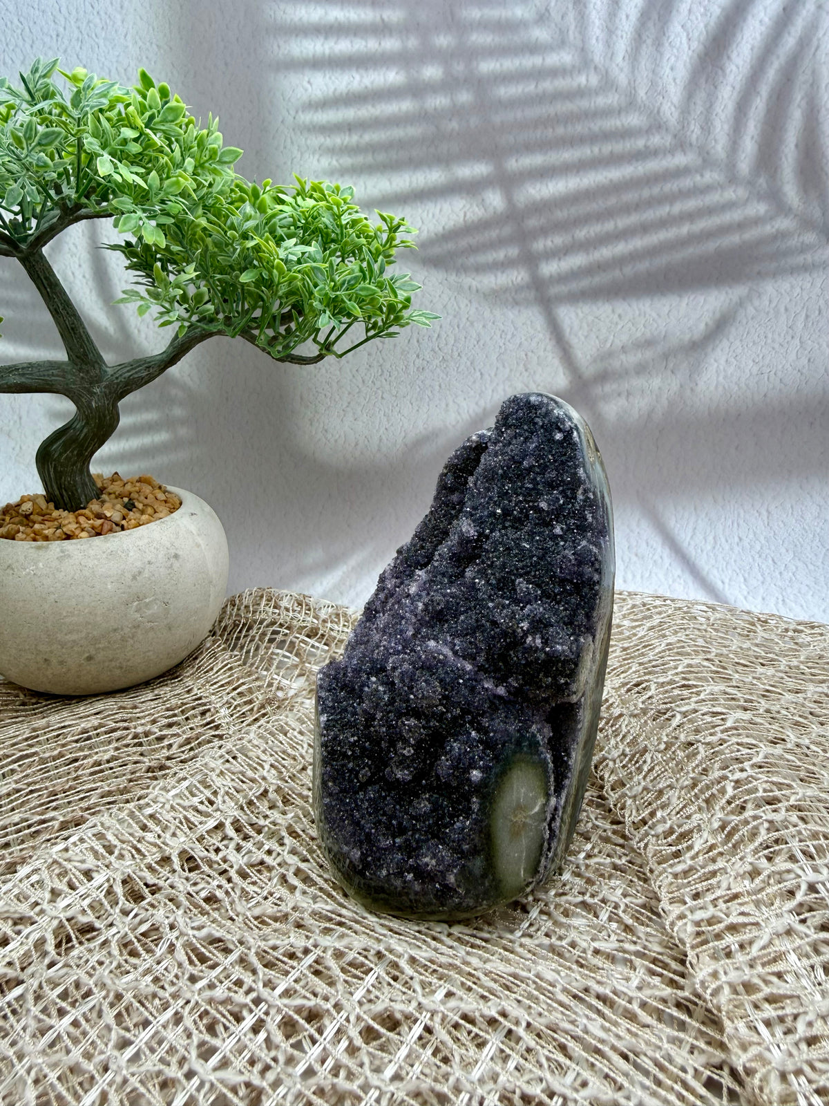 Amethyst Druse - grauviolett II
