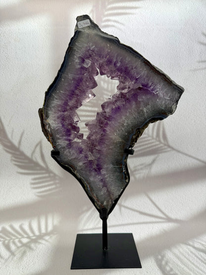 Amethyst Drusen Portal IV