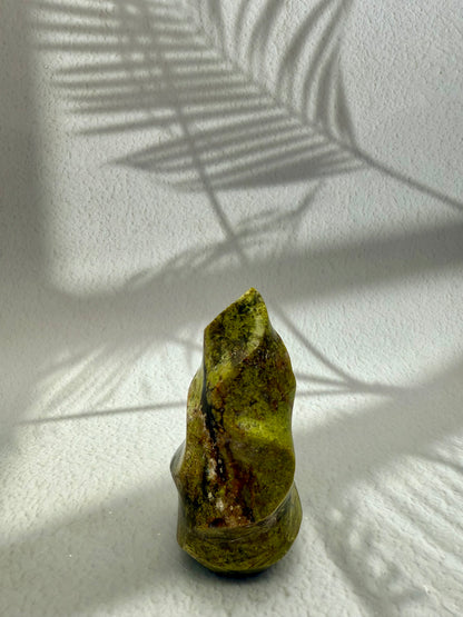 Grüner Opal - Flamme