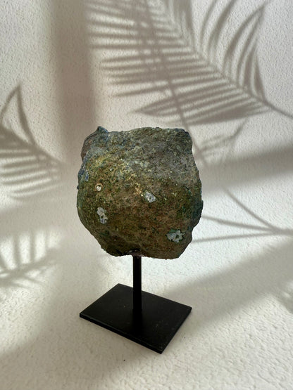 Titaniumquarz auf Ständer I