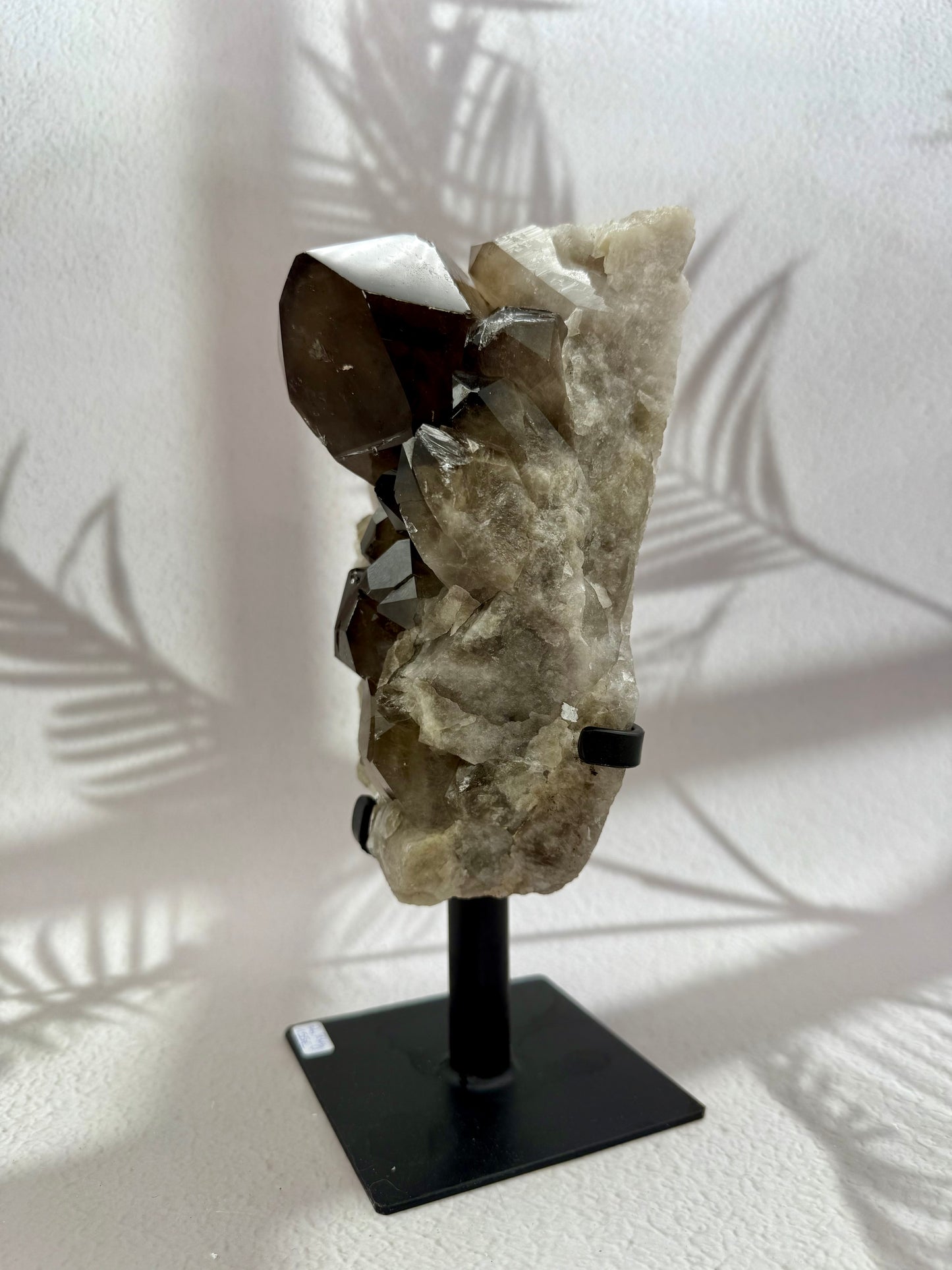 Rauchquarz auf Ständer 5