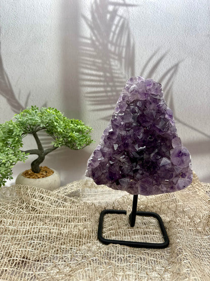 Amethyst auf Ständer - II - 3,3kg