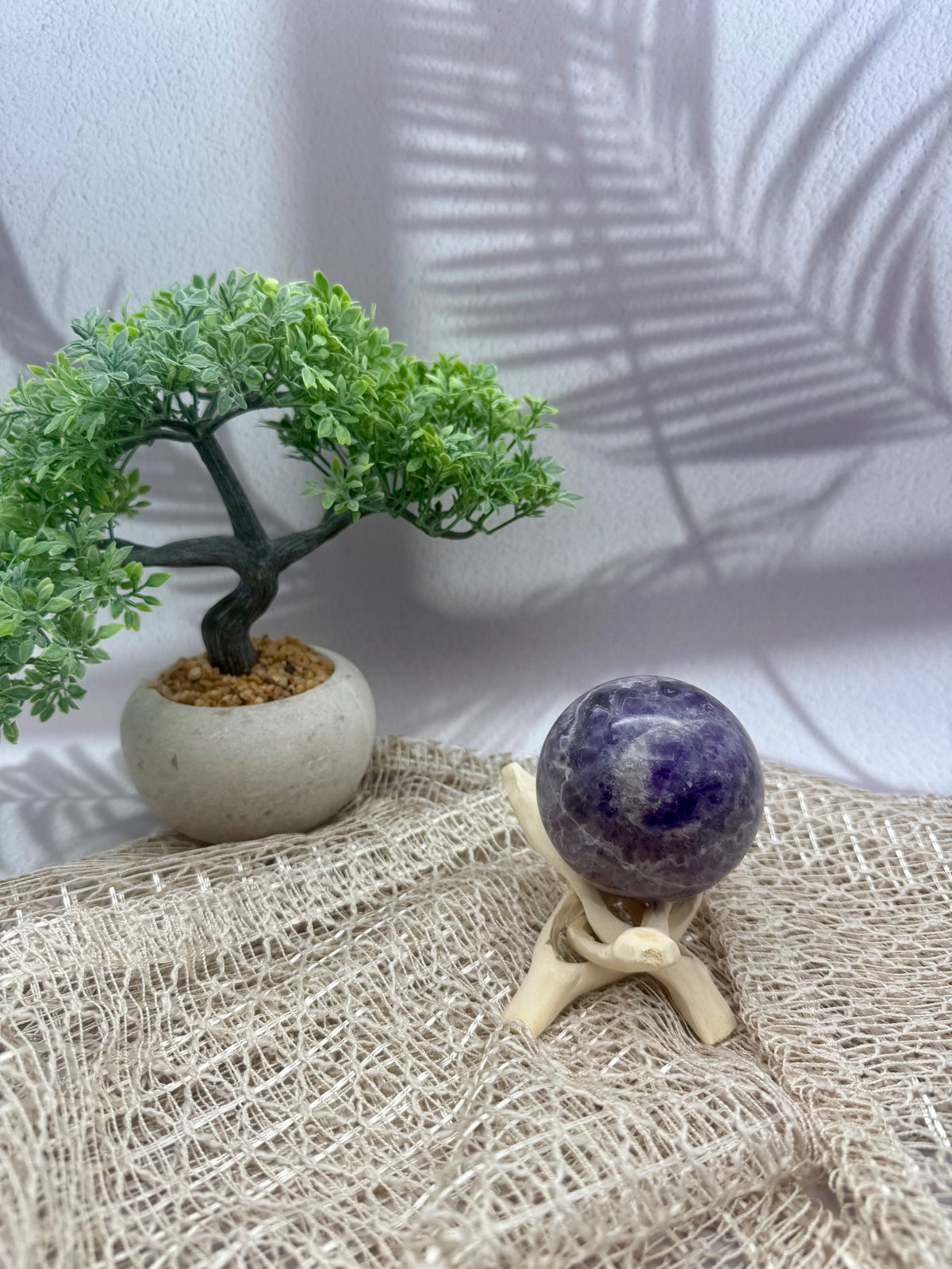 Chevron Amethyst Kugel - III