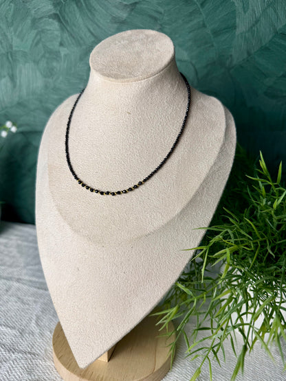 Facettenreiche Spinellkette „Noir Éclat“ – 925 Silber, 18K vergoldet