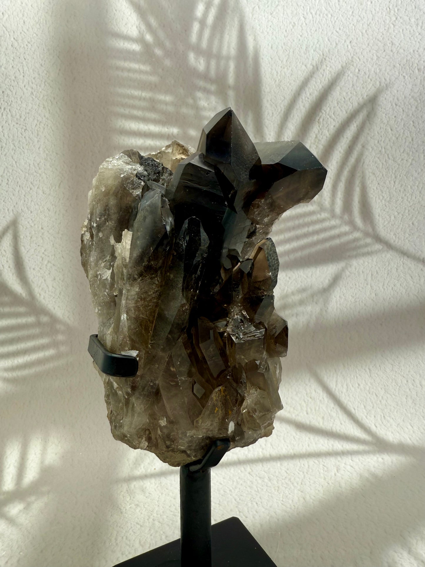 Rauchquarz auf Ständer 4