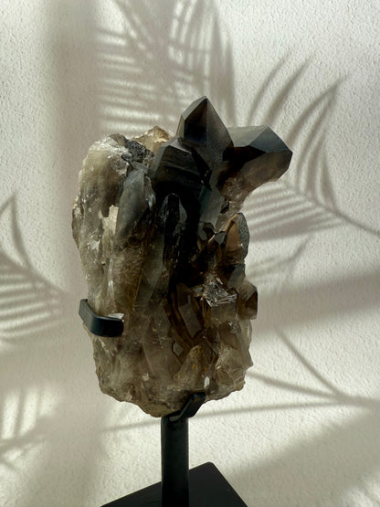 Rauchquarz auf Ständer 4