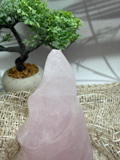 Rosenquarz Flamme groß - B-Ware