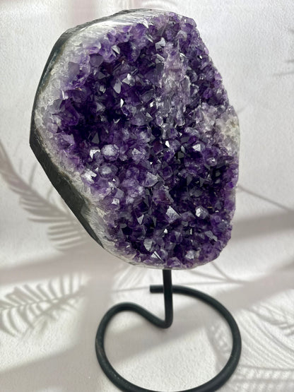 Sibirischer Amethyst auf Ständer - 11kg