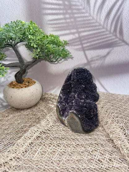 Amethyst Druse - grauviolett II