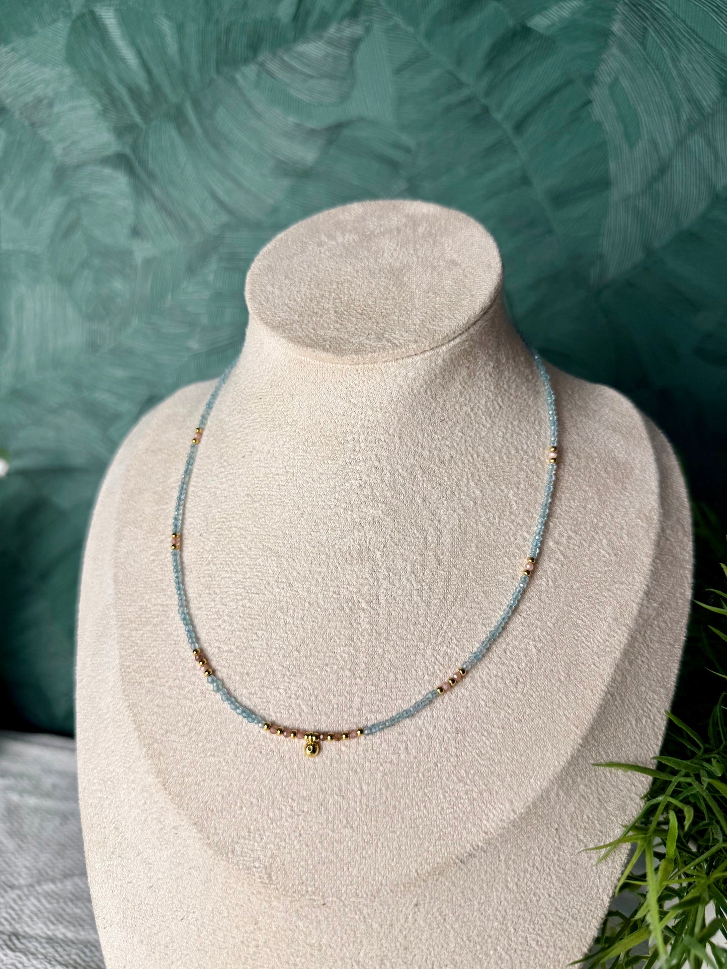 Edelsteinkette „Aqua Rosé“ Aquamarin & Rhodonit, 925 Silber, 18K vergoldet