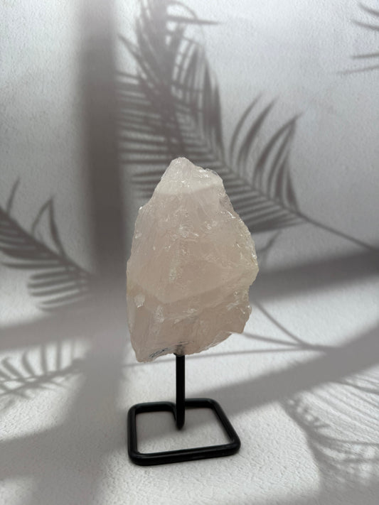 Rosenquarz auf Ständer I