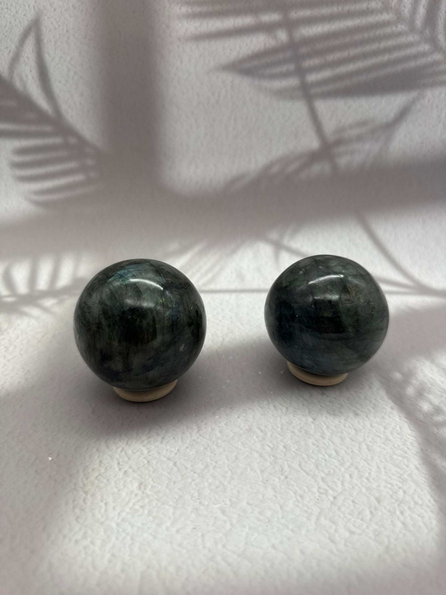 Labradorit Kugel 1-2