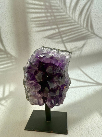 Amethyst Druse auf Ständer - I
