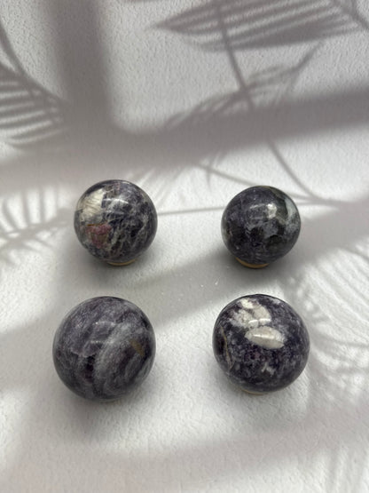 Lepidolith Kugel 1-4