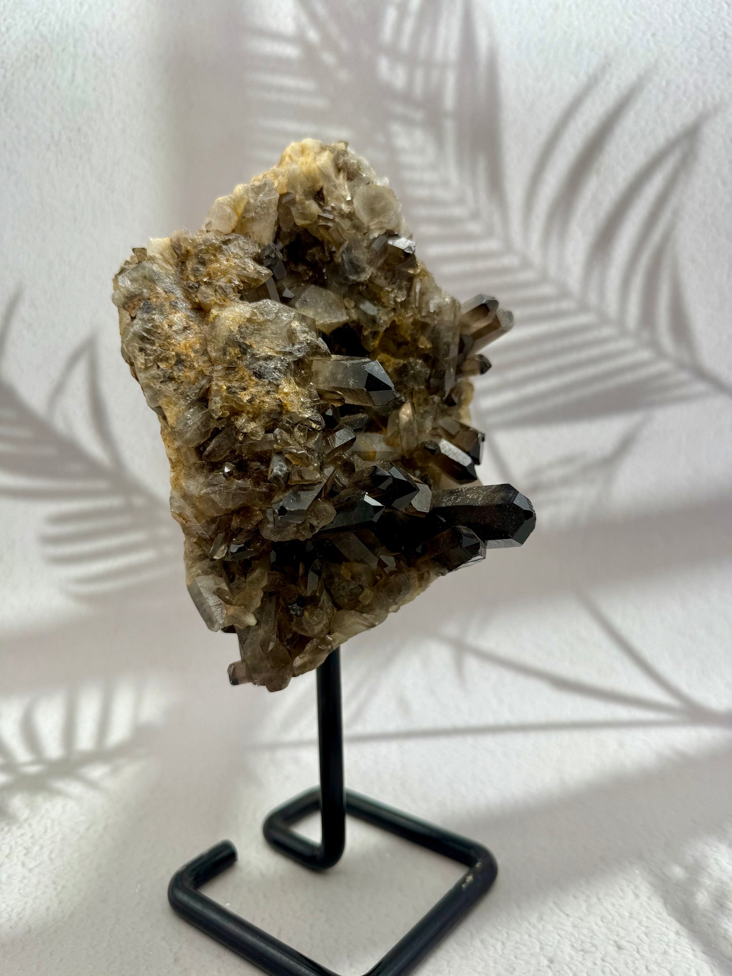 Rauchquarz auf Ständer 3