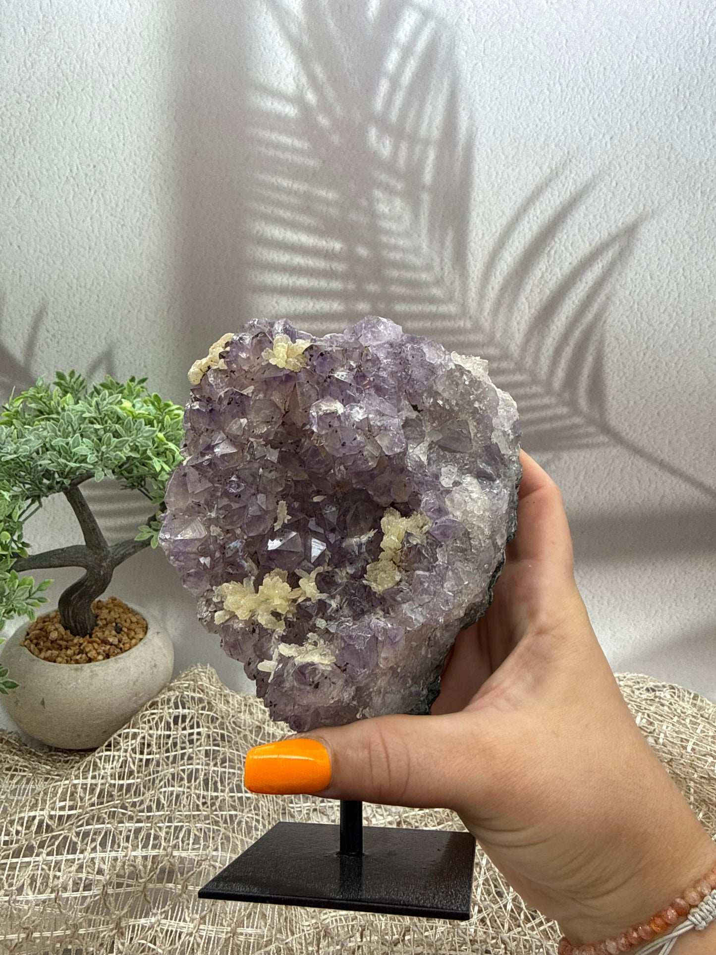 Amethyst mit Calcit - I