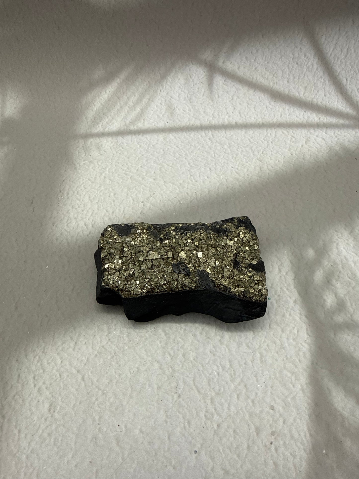 Shungit x Pyrit Rohstück