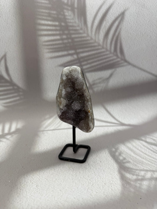 Achat-Amethyst auf Ständer IV